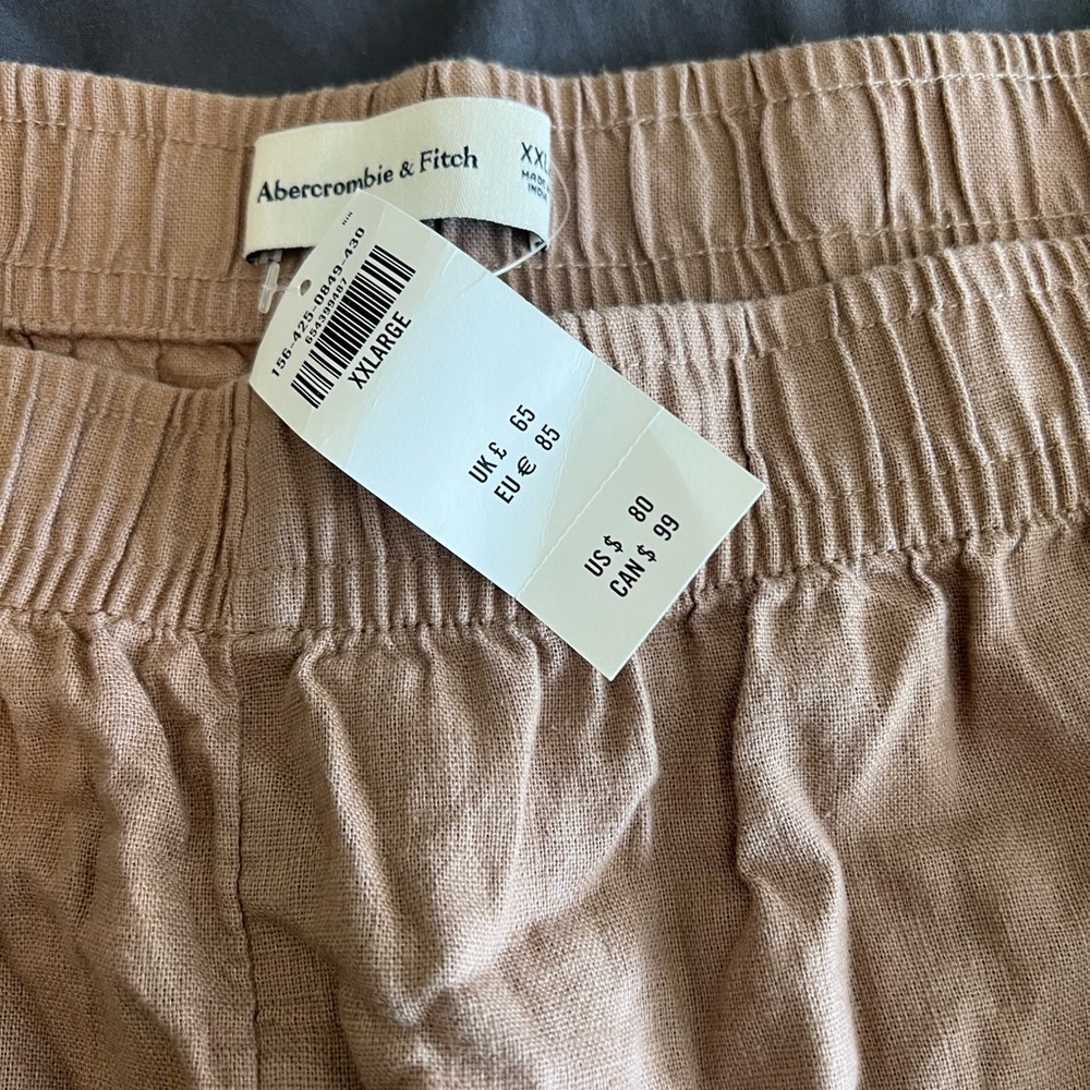 Abercrombie & Fitch tan, linen Casual Pants
